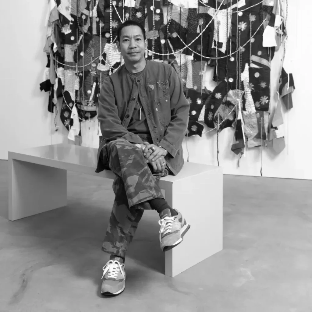 Portrait de l'artiste Jakkai Siributr